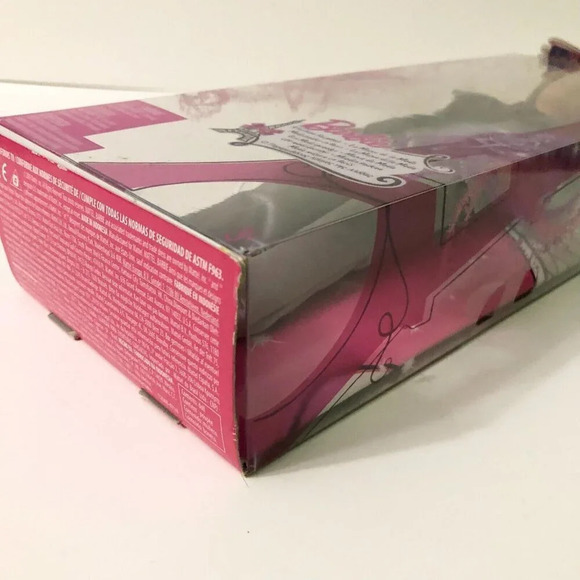 2009 Barbie A Fashion Fairytale Ken Doll in Grey suit Blemished Nose Damaged Box - Picture 14 of 16